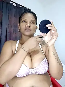 alejandraboobs07 online show from December 15, 4:37 pm