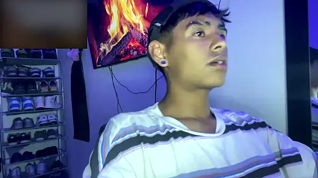  Billowy  online show from November 20, 11:48 pm