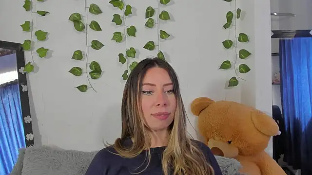 Snapshot of JanneKim chatting on October 30, 2:40 pm JanneKim online show from October 30, 2:40 pm