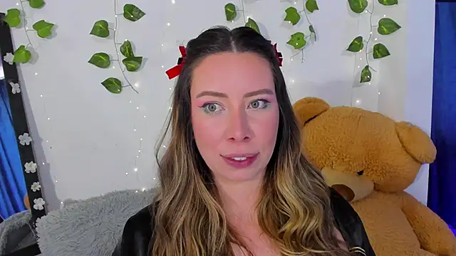 Snapshot of JanneKim chatting on November 26, 1:56 pm JanneKim online show from November 26, 1:56 pm