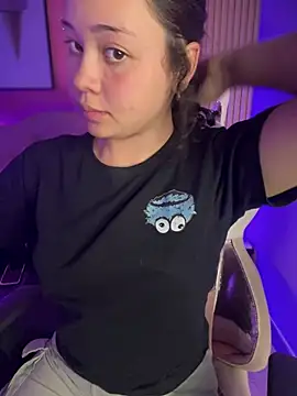 Paloma  LS online show from February 20, 7:30 pm