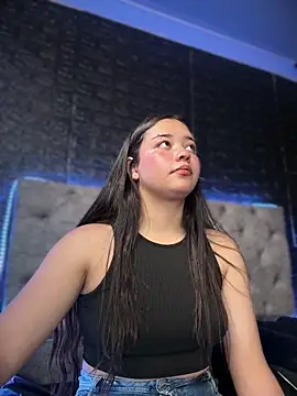 Paloma  LS online show from November 5, 5:02 pm