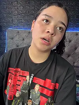 Paloma  LS online show from February 11, 5:40 pm