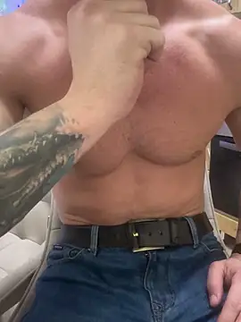 Snapshot of AlexGWoW chatting on January 9, 2:29 pm AlexGWoW online show from January 9, 2:29 pm