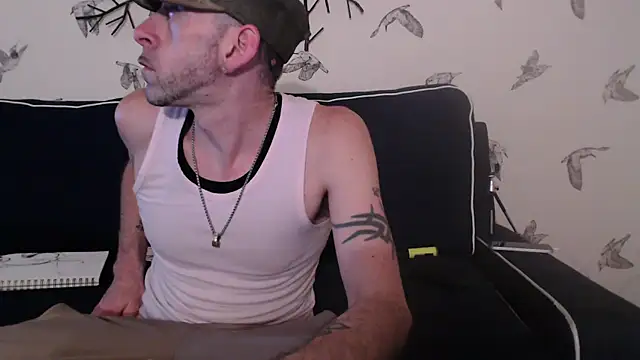 Snapshot of smokee_parT903 chatting on May 10, 10:09 am smokee parT903 online show from May 10, 10:09 am