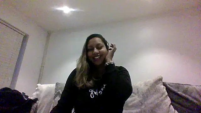 Snapshot of TEMPTING-TAMMY chatting on January 4, 7:45 am TEMPTING-TAMMY online show from January 4, 7:45 am