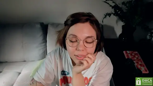 Snapshot of whoa-hoa-hoa-hoa-hoa chatting on March 5, 12:00 pm whoa-hoa-hoa-hoa-hoa online show from March 5, 12:00 pm