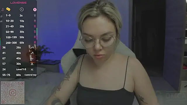 Snapshot of whoa-hoa-hoa-hoa-hoa chatting on September 20, 3:57 pm whoa-hoa-hoa-hoa-hoa online show from September 20, 3:57 pm