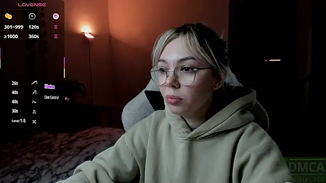 Snapshot of whoa-hoa-hoa-hoa-hoa chatting on October 14, 9:15 pm whoa-hoa-hoa-hoa-hoa online show from October 14, 9:15 pm