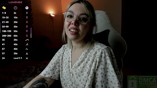 Snapshot of whoa-hoa-hoa-hoa-hoa chatting on October 16, 9:05 pm whoa-hoa-hoa-hoa-hoa online show from October 16, 9:05 pm