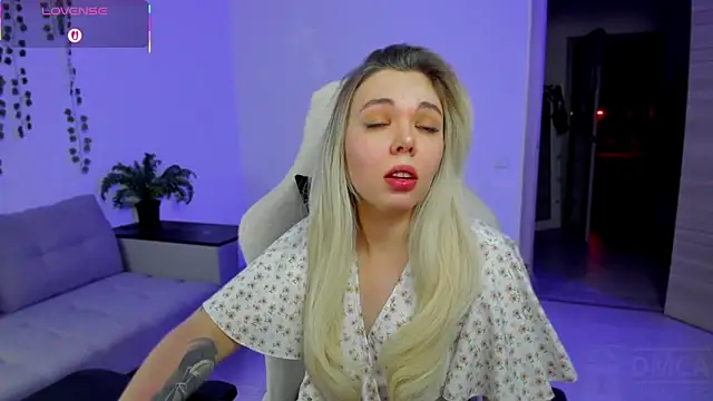 Snapshot of whoa-hoa-hoa-hoa-hoa chatting on November 29, 3:15 pm whoa-hoa-hoa-hoa-hoa online show from November 29, 3:15 pm