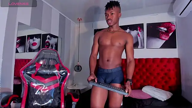 Snapshot of KENDER21_ chatting on February 23, 12:59 pm KENDER21 online show from February 23, 12:59 pm