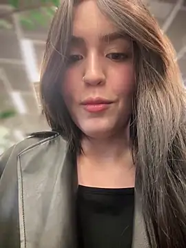 Snapshot of meow_girl chatting on February 27, 10:15 am meow girl online show from February 27, 10:15 am