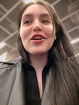 Snapshot of meow_girl chatting on February 28, 11:03 am meow girl online show from February 28, 11:03 am