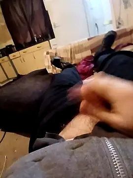 Snapshot of ADAMWILBY34 chatting on January 24, 9:28 am ADAMWILBY34 online show from January 24, 9:28 am