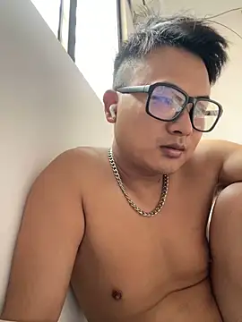 lixiaoshuai8 online show from October 15, 5:07 am