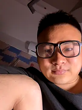 lixiaoshuai8 online show from December 3, 4:05 pm