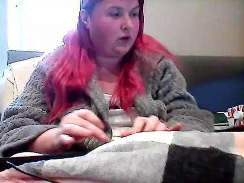 Snapshot of BBW_GoddessK chatting on January 1, 2:20 pm BBW GoddessK online show from January 1, 2:20 pm
