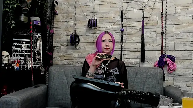 CruelMistress online show from May 25, 1:33 am