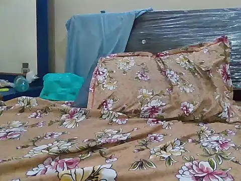 Snapshot of Urvashi_doll chatting on September 23, 3:42 am Urvashi doll online show from September 23, 3:42 am