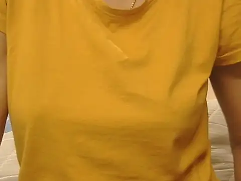 Snapshot of _FluffyHxney_ chatting on November 19, 2:50 pm FluffyHxney online show from November 19, 2:50 pm