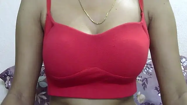  FluffyHxney  online show from June 27, 6:13 pm