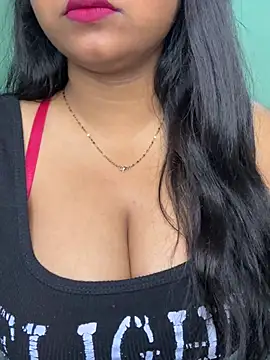 Snapshot of Ishaani_0 chatting on July 6, 9:06 pm Ishaani 0 online show from July 6, 9:06 pm