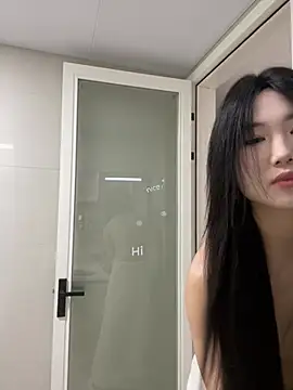 Snapshot of xyebobs chatting on March 14, 4:21 am xyebobs online show from March 14, 4:21 am