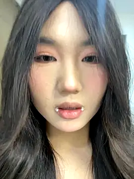 Snapshot of xyebobs chatting on November 29, 2:53 pm xyebobs online show from November 29, 2:53 pm