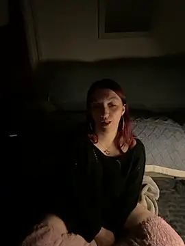 Snapshot of Stoner_BarbieXX chatting on February 21, 10:59 pm Stoner BarbieXX online show from February 21, 10:59 pm