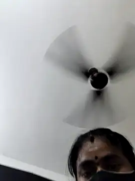 Snapshot of Tamilrojanew chatting on September 11, 5:35 pm Tamilrojanew online show from September 11, 5:35 pm