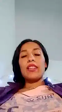 Snapshot of chloewildd_ chatting on December 12, 11:36 pm chloewildd online show from December 12, 11:36 pm