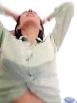 Snapshot of chloewildd_ chatting on March 9, 8:52 pm chloewildd online show from March 9, 8:52 pm