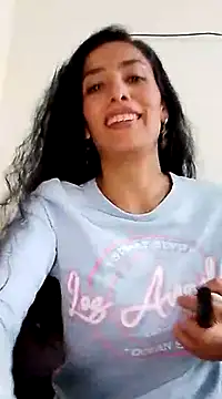 Snapshot of chloewildd_ chatting on March 20, 9:56 pm chloewildd online show from March 20, 9:56 pm