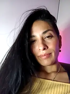 Snapshot of chloewildd_ chatting on October 22, 8:41 pm chloewildd online show from October 22, 8:41 pm