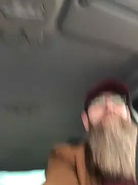 Snapshot of Ice_mannHH chatting on February 26, 1:52 pm Ice mannHH online show from February 26, 1:52 pm