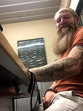 Snapshot of Ice_mannHH chatting on September 30, 1:38 pm Ice mannHH online show from September 30, 1:38 pm