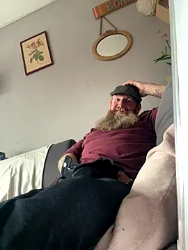 Snapshot of Ice_mannHH chatting on November 27, 1:24 pm Ice mannHH online show from November 27, 1:24 pm