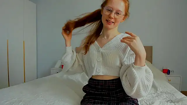 Snapshot of Fire_Luna chatting on March 22, 7:36 am Fire Luna online show from March 22, 7:36 am