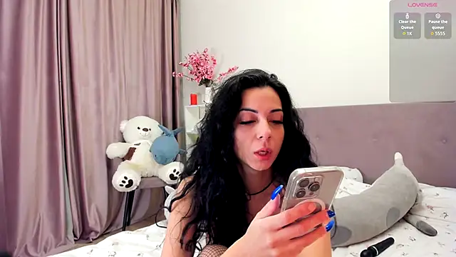 Shadow Dance online show from September 17, 3:46 pm