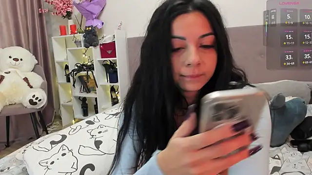 Shadow Dance online show from September 26, 3:05 pm