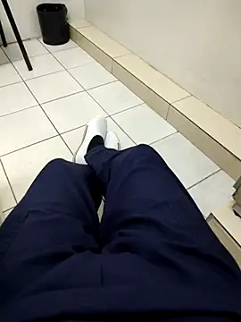 Snapshot of gatmoreno1 chatting on September 23, 4:43 pm gatmoreno1 online show from September 23, 4:43 pm