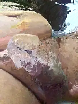 Snapshot of jozef195 chatting on November 28, 7:05 pm jozef195 online show from November 28, 7:05 pm