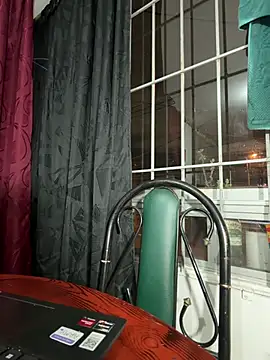 Snapshot of angela_angels_ chatting on June 23, 3:48 am angela angels online show from June 23, 3:48 am