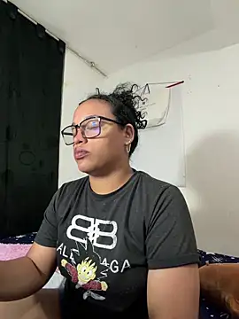 Snapshot of angela_angels_ chatting on July 2, 2:11 am angela angels online show from July 2, 2:11 am