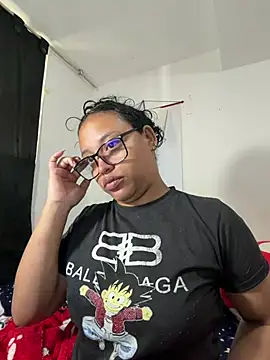 Snapshot of angela_angels_ chatting on July 3, 12:44 pm angela angels online show from July 3, 12:44 pm