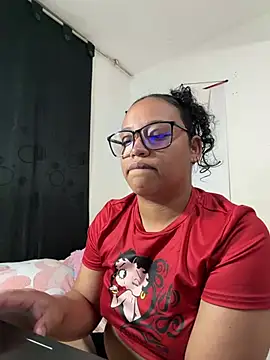 Snapshot of angela_angels_ chatting on July 24, 2:31 am angela angels online show from July 24, 2:31 am