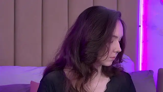 IreneRaye online show from February 16, 7:54 pm