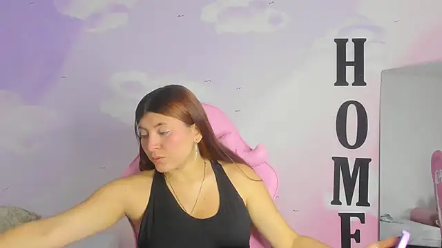 Snapshot of carolayrosse chatting on March 5, 2:57 am carolayrosse online show from March 5, 2:57 am