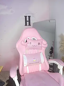 Snapshot of carolayrosse chatting on October 26, 2:45 pm carolayrosse online show from October 26, 2:45 pm